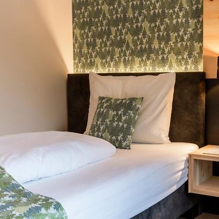 Cityhotel Goldener Adler B&B Chiusa Kültér fotó