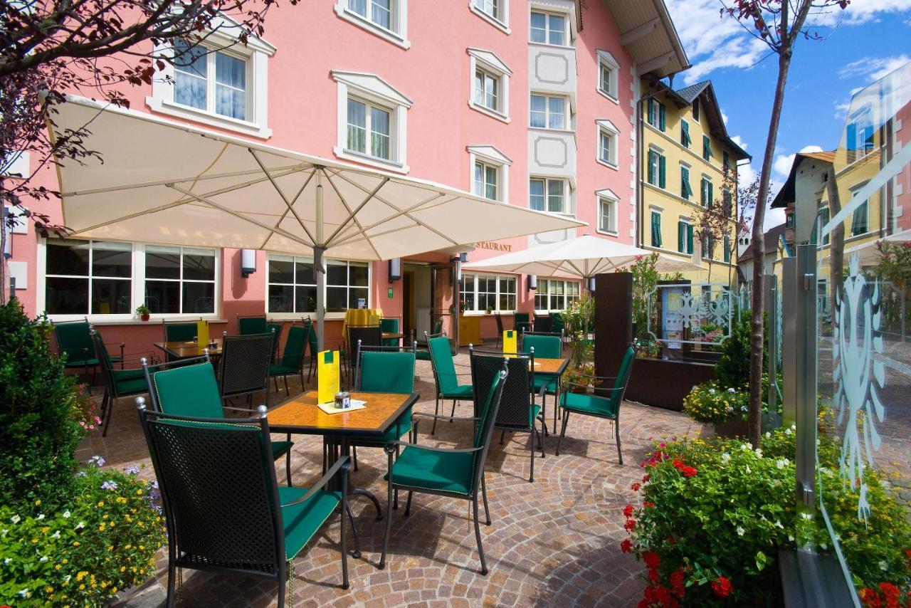 Cityhotel Goldener Adler B&B Chiusa Kültér fotó