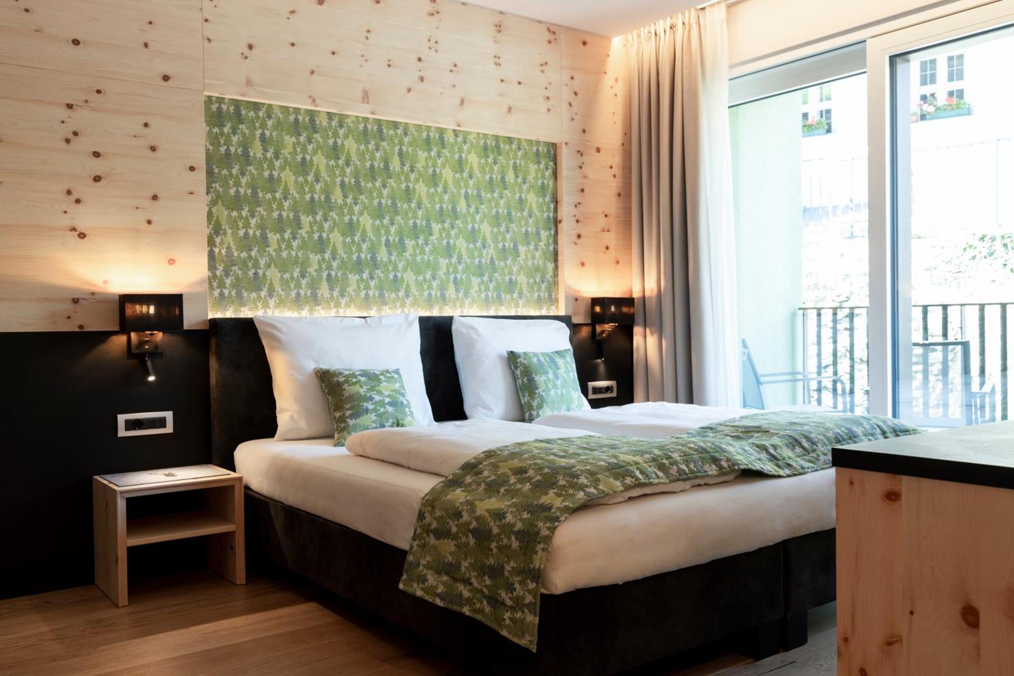 Cityhotel Goldener Adler B&B Chiusa Kültér fotó